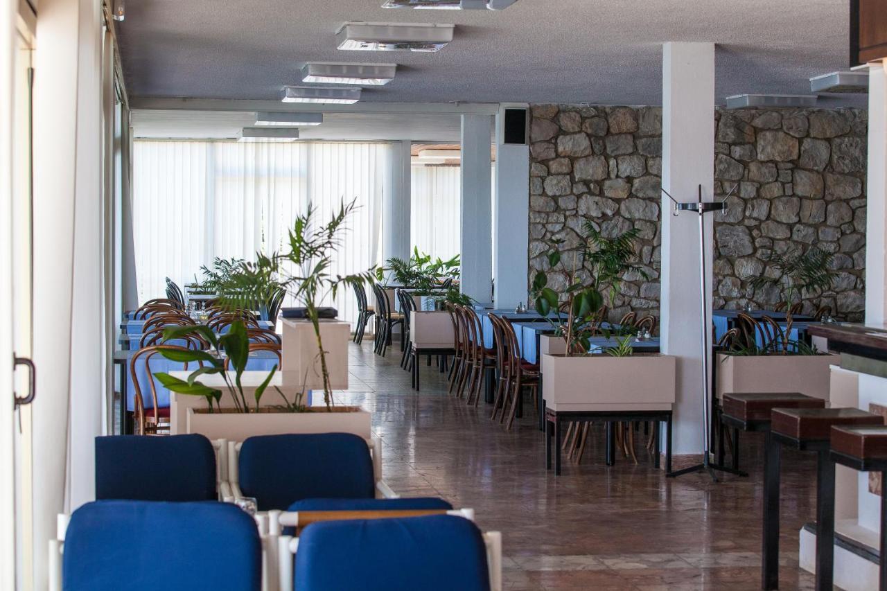 Holiday Resort Kacjak Dramalj Eksteriør bilde